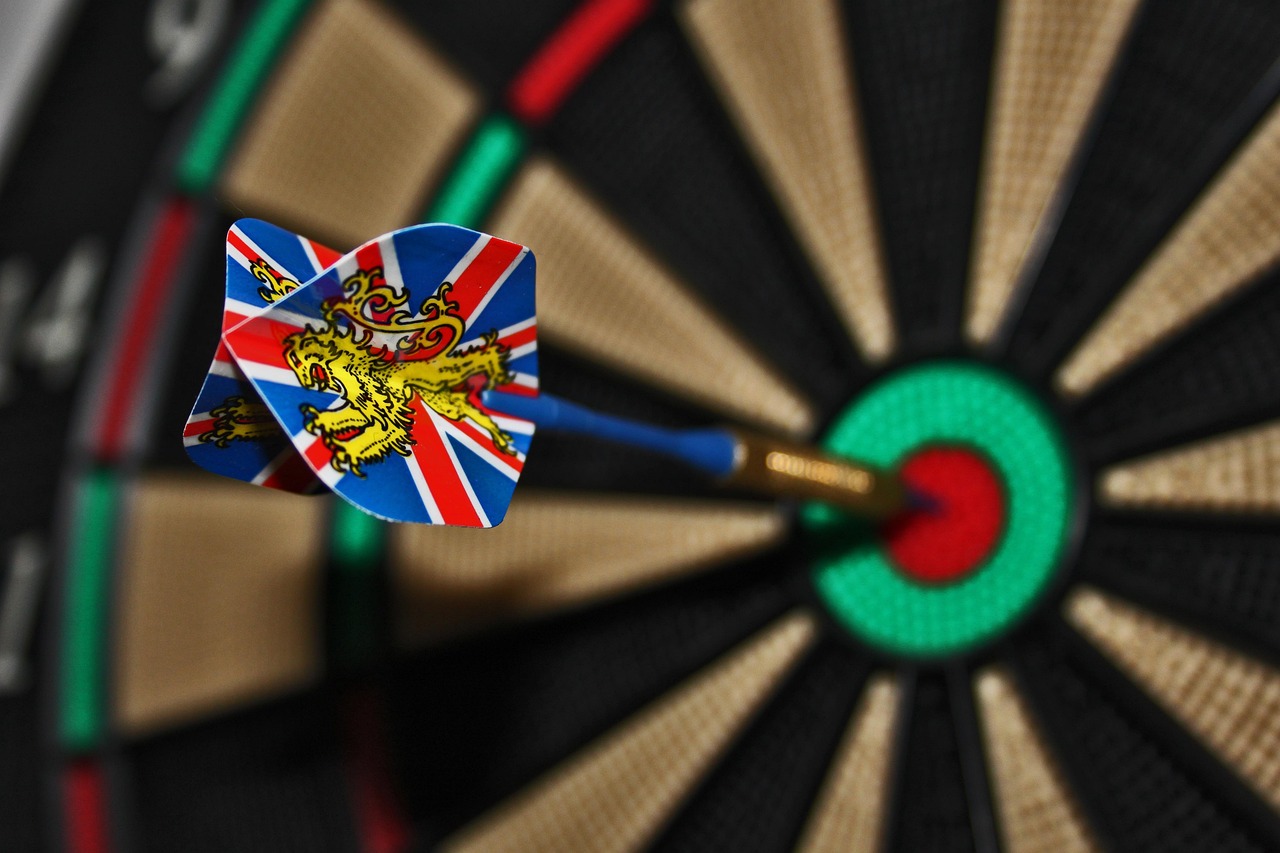 darts, target, direct hit, purposefully, play darts, dart board, goal, arrow, game, softip dart, into the black, england, darts, darts, darts, darts, darts, target, target, target